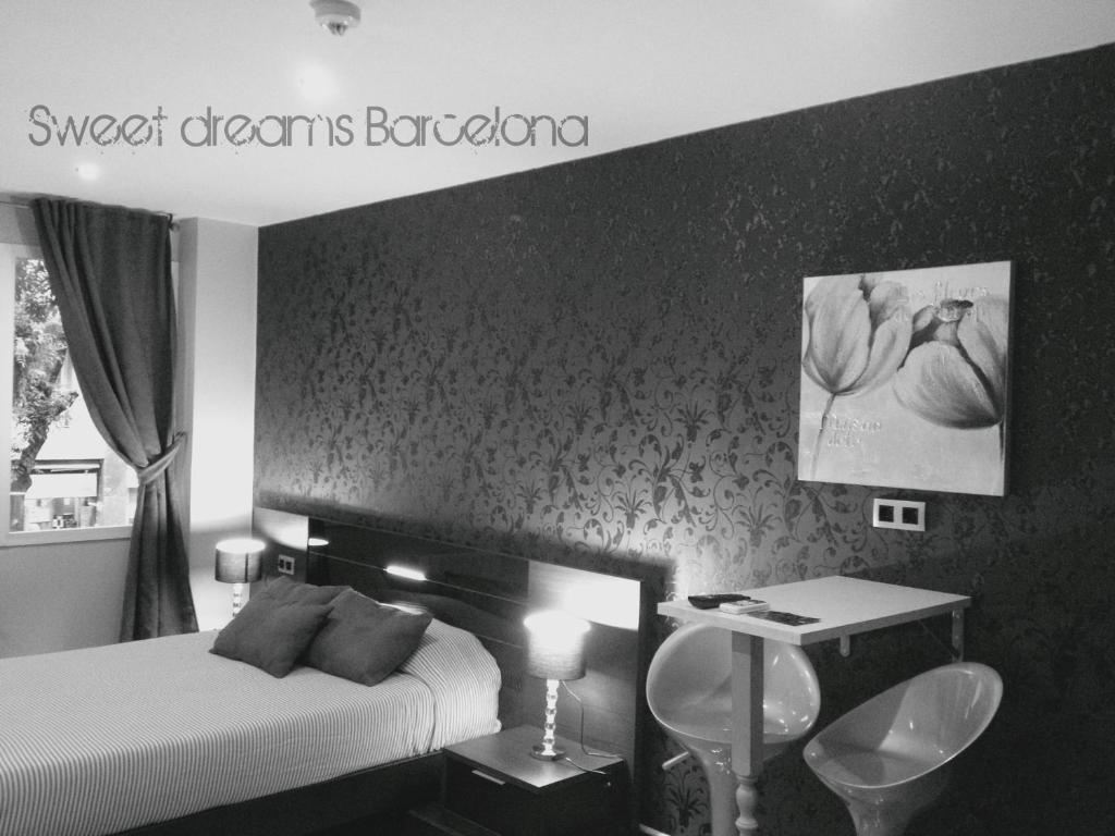 Bcn Condal Hostal บาร์เซโลนา ห้อง รูปภาพ