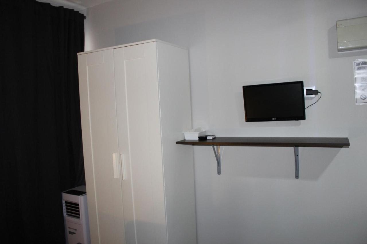 Bcn Condal Hostal บาร์เซโลนา ภายนอก รูปภาพ