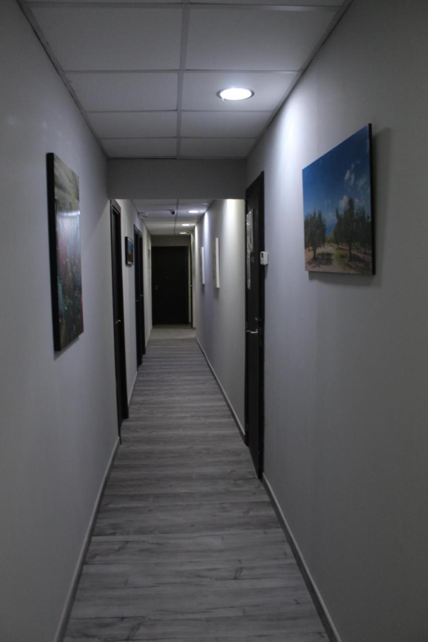 Bcn Condal Hostal บาร์เซโลนา ภายนอก รูปภาพ